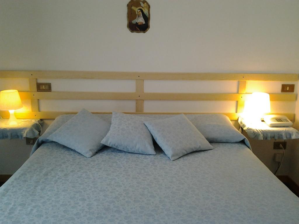 Hotel Villa Stella Cascia Zimmer foto